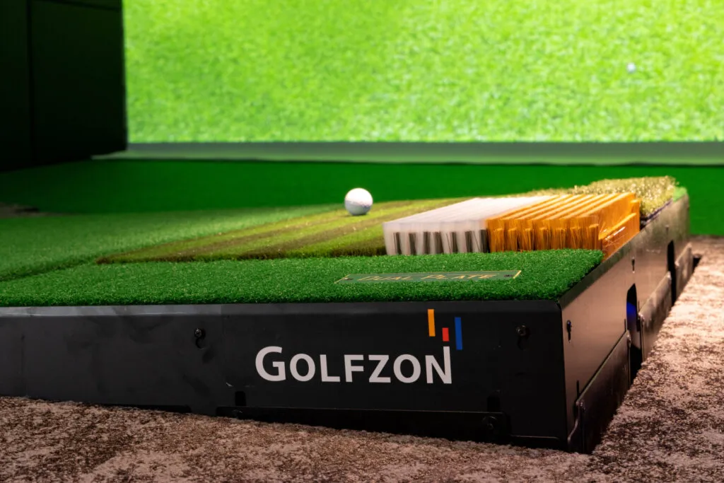 ゴルフバーや、ゴルフカフェとは一線を画した洗練された空間