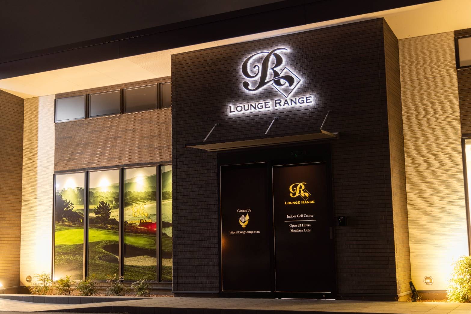 本格的な練習を目的としてエキチカで通えるインドアゴルフ練習場